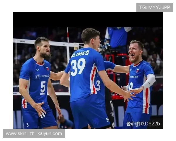 比利时男子排球队在小组赛中表现出色，晋级八强，比利时男子足球世界排名