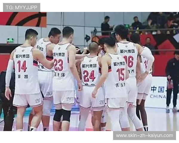 CBA球队推行训练视频回顾促进战术执行力，cba训练计划