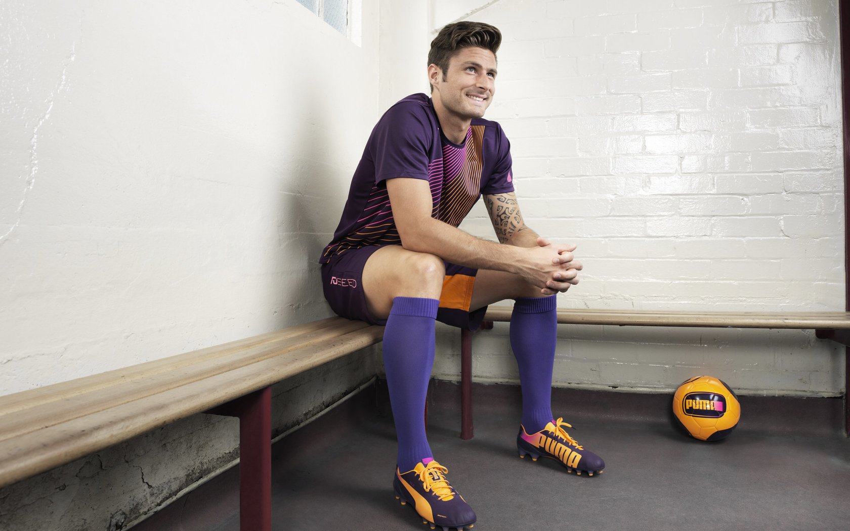 体育新闻中心开展体育赛事直播技术培训计划,体育直播工作